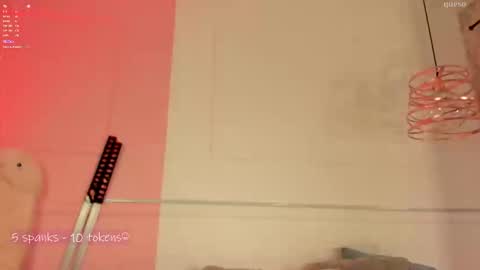 _tammarra_ online show from September 18, 10:47 pm