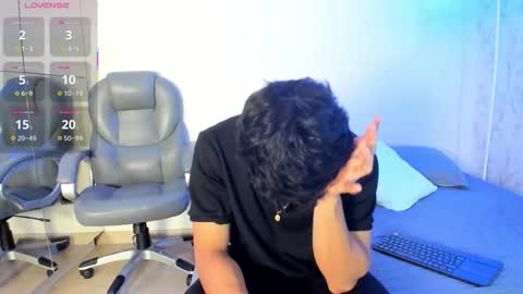 _taylorblack online show from February 16, 11:30 am