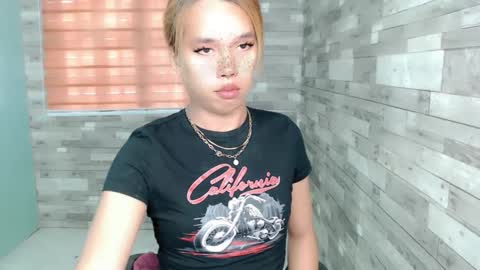 Iam Alex online show from February 8, 8:52 am