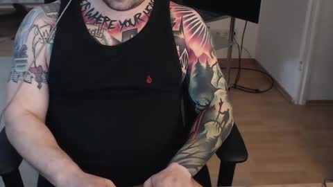 _trythis_ online show from May 21, 9:32 pm