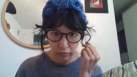 _tutti_frutti_ online show from March 1, 4:39 am