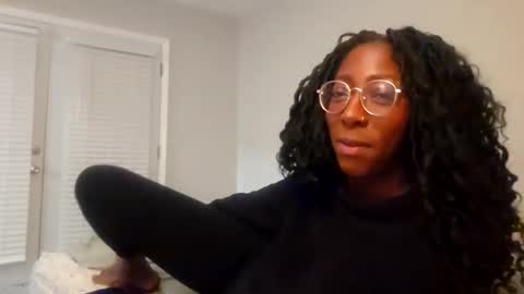  twiddleree  online show from November 20, 2:32 am