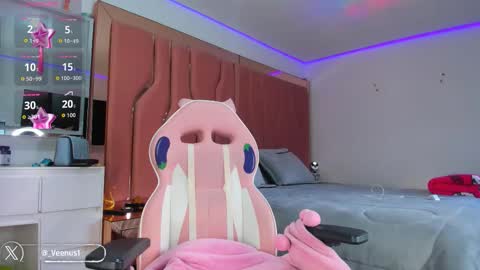 stephany online show from September 23, 10:16 pm