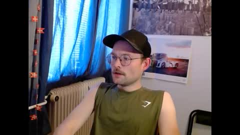 _whoisthatguy_ online show from February 15, 2:38 pm