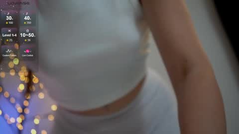 Lily online show from March 29, 9:16 pm