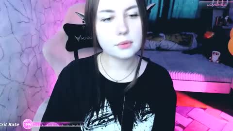 Mia online show from November 27, 2:19 am