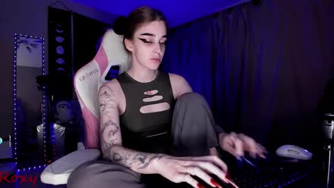 Roxy online show from October 8, 2:19 am