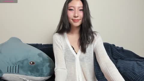 Mia online show from January 30, 11:24 pm