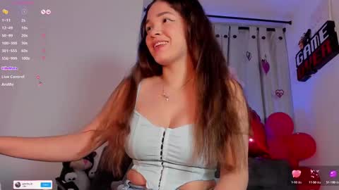 zelline online show from February 16, 3:47 am