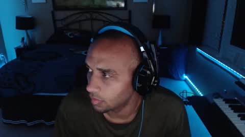 a4orce online show from March 21, 2:50 am