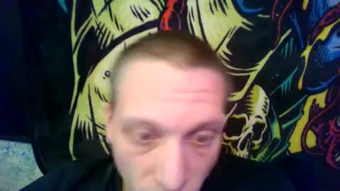 A Bored Dragon online show from January 12, 10:43 pm