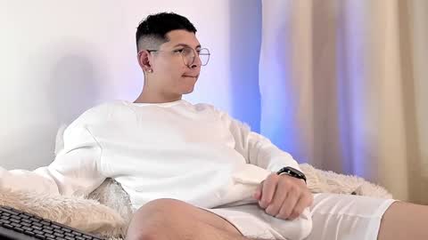 alejo online show from January 26, 6:07 am