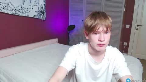 Kris Michael online show from September 11, 6:20 pm