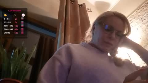 Who knows online show from February 19, 7:24 pm