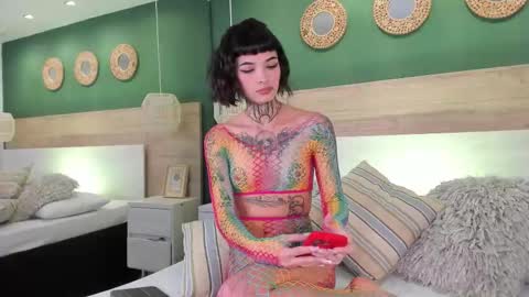 Snapshot of aa_lunit chatting on September 27, 3:21 pm Luni  online show from September 27, 3:21 pm