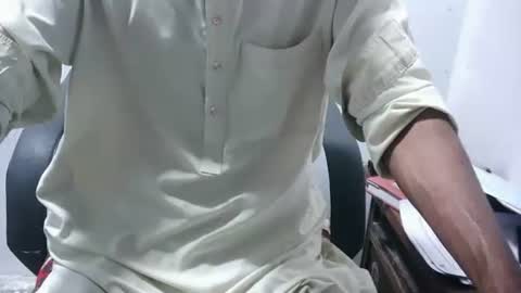aakhan804 online show from May 20, 1:39 pm