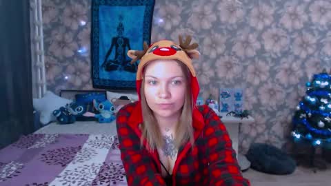 Alice online show from December 17, 4:36 pm