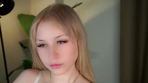 Amy online show from November 29, 3:09 pm