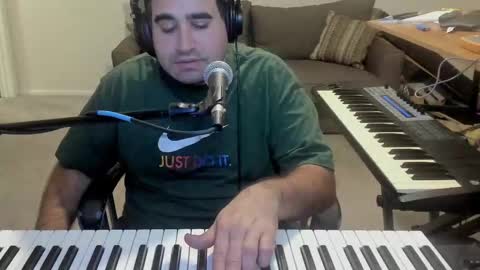 Aaron online show from October 12, 1:31 am