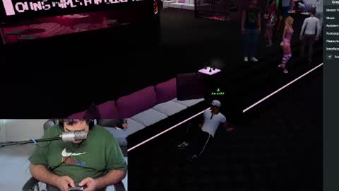 Aaron online show from July 31, 10:11 pm