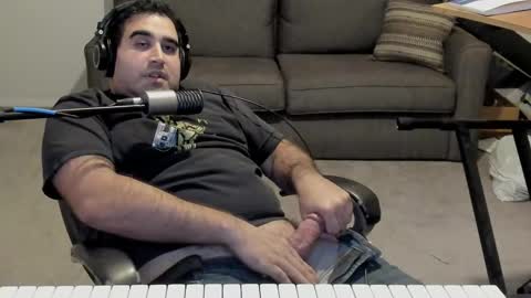 Aaron online show from February 21, 12:49 am