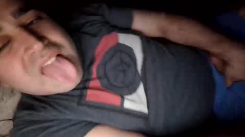 Aaron online show from December 6, 7:59 am