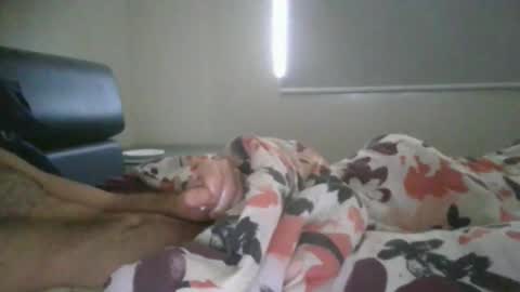 aaron0222 online show from October 19, 11:09 pm