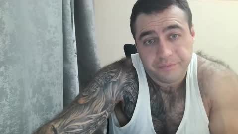 Davin tayl online show from September 13, 4:42 pm