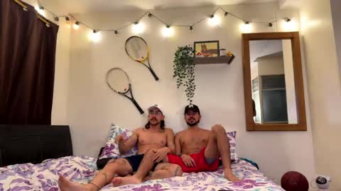 aaron_wheel online show from April 24, 5:31 am