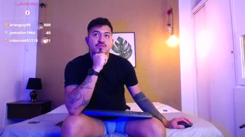 Your aron  online show from March 7, 9:51 am