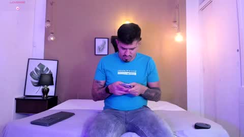 Your aron  online show from March 9, 3:54 am