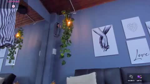 Snapshot of aaronfuentes7 chatting on September 10, 7:48 pm aaronfuentes7 online show from September 10, 7:48 pm