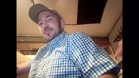 aaronshere888888 online show from March 19, 9:37 am