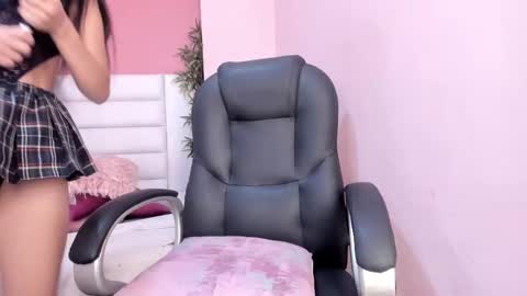 abbey_walker online show from March 6, 6:08 am