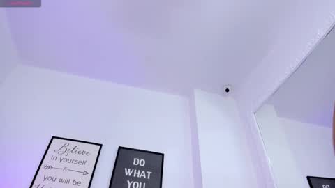 abbey_walker online show from March 27, 11:11 am