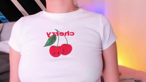 Snapshot of abbie_foxxx chatting on October 20, 7:08 pm abbie online show from October 20, 7:08 pm