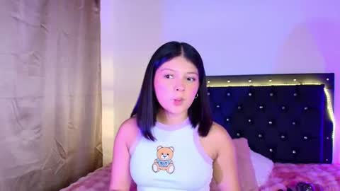 abby_coper1 online show from July 8, 3:54 am