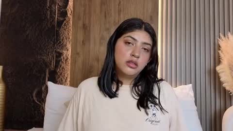 Snapshot of abby_millerr_ chatting on February 7, 12:17 pm Abbygail online show from February 7, 12:17 pm