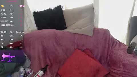 Vannesa online show from March 14, 2:32 pm