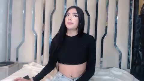 AbbyCuteh online show from December 14, 1:56 am