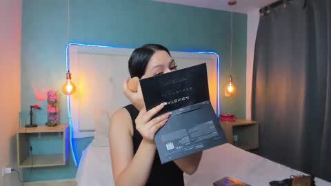 Abby Dixon  online show from March 23, 11:48 am