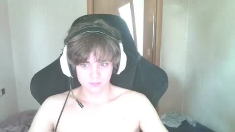 abbysal_blade online show from July 14, 6:18 am