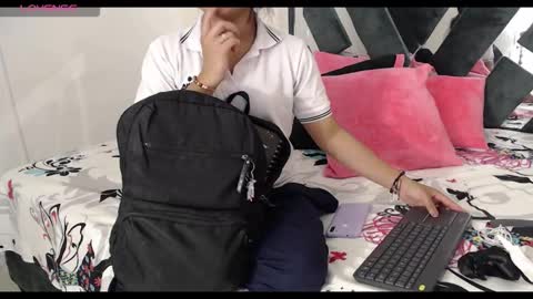 Snapshot of abbytatte_pmb chatting on October 14, 8:01 pm abby online show from October 14, 8:01 pm