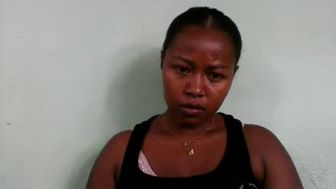 abella677022 online show from April 1, 9:32 am