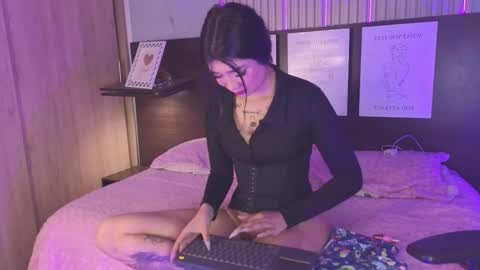 Abella online show from December 5, 7:51 am