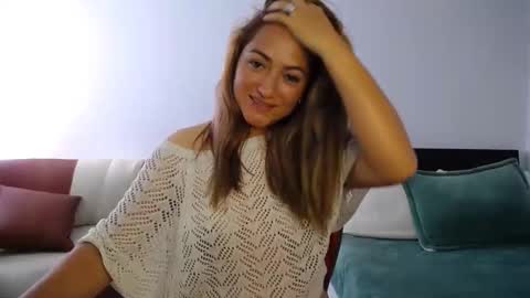 ximena online show from February 11, 1:37 pm