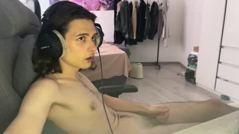 hi  cum in pvt noi extra tip online show from August 9, 5:02 am