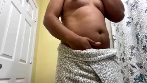 aboveaverage39 online show from October 29, 7:43 am