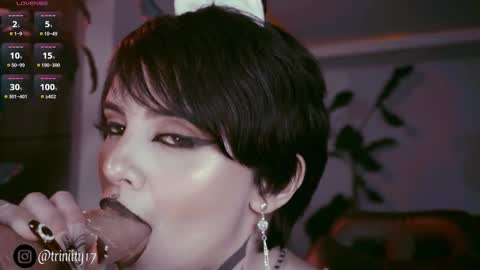 April  online show from December 20, 10:28 pm