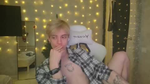 abslut online show from January 13, 5:43 pm